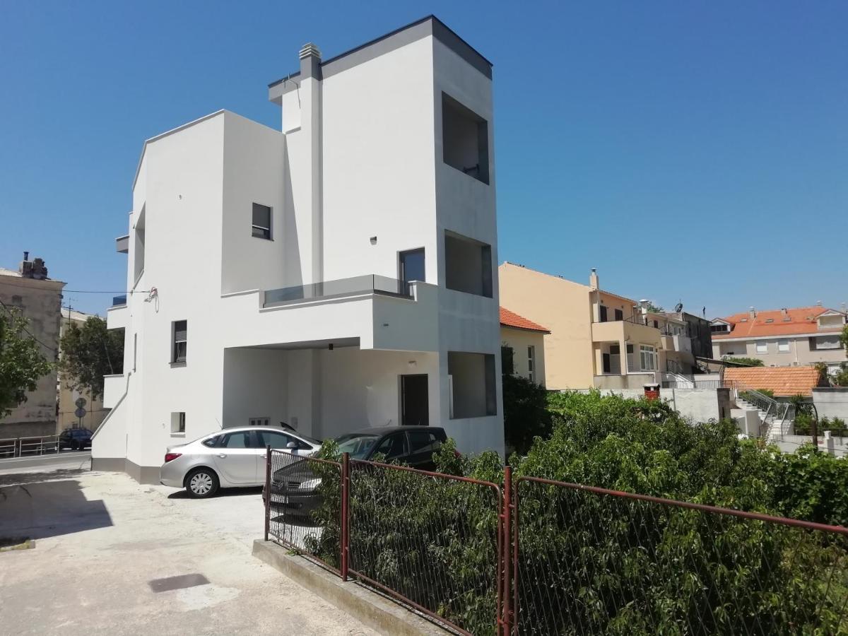 Skockica Apartment *